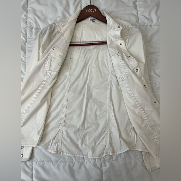 - True Religion Men Shirt - Picture 10 of 11